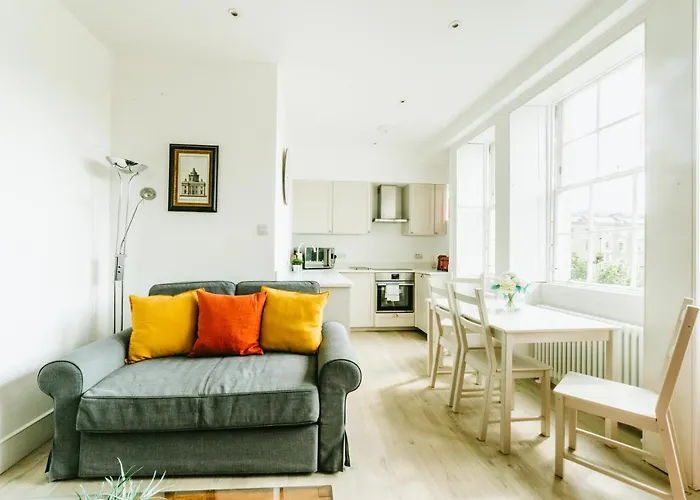 Luxury 1 Bed Flat, Spectacular Views Of Bath